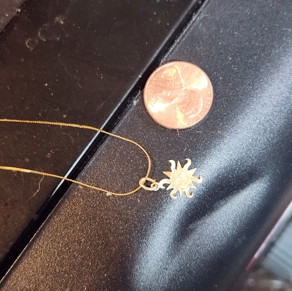 Solid Yellow Gold Sun Charm & Bracelet - Picture 4 of 9